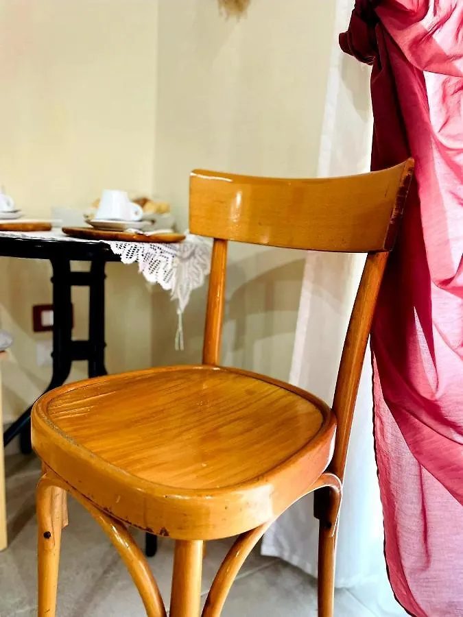 *** Bed & Breakfast B&Bistrot Naples Italy