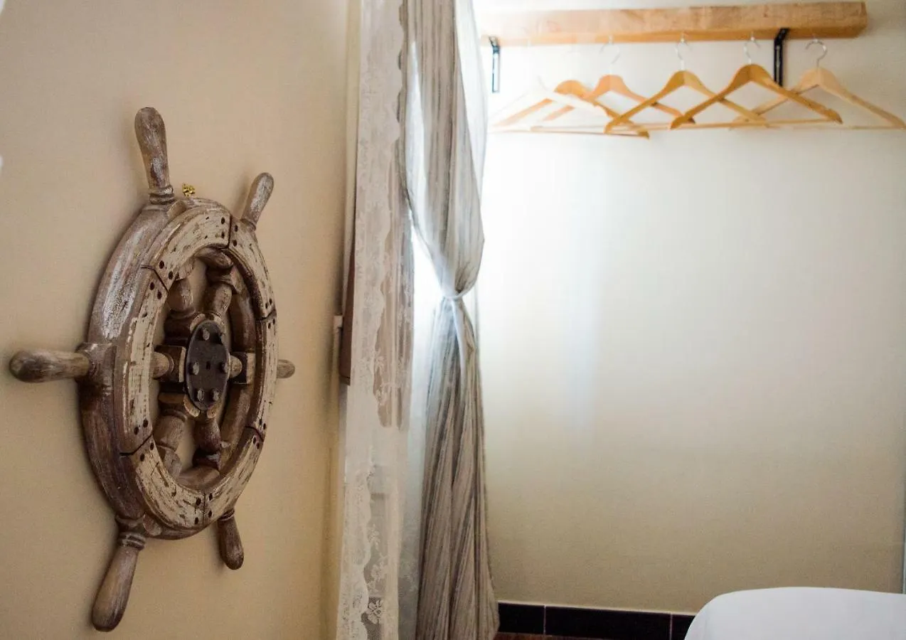 Bed & Breakfast B&Bistrot Naples